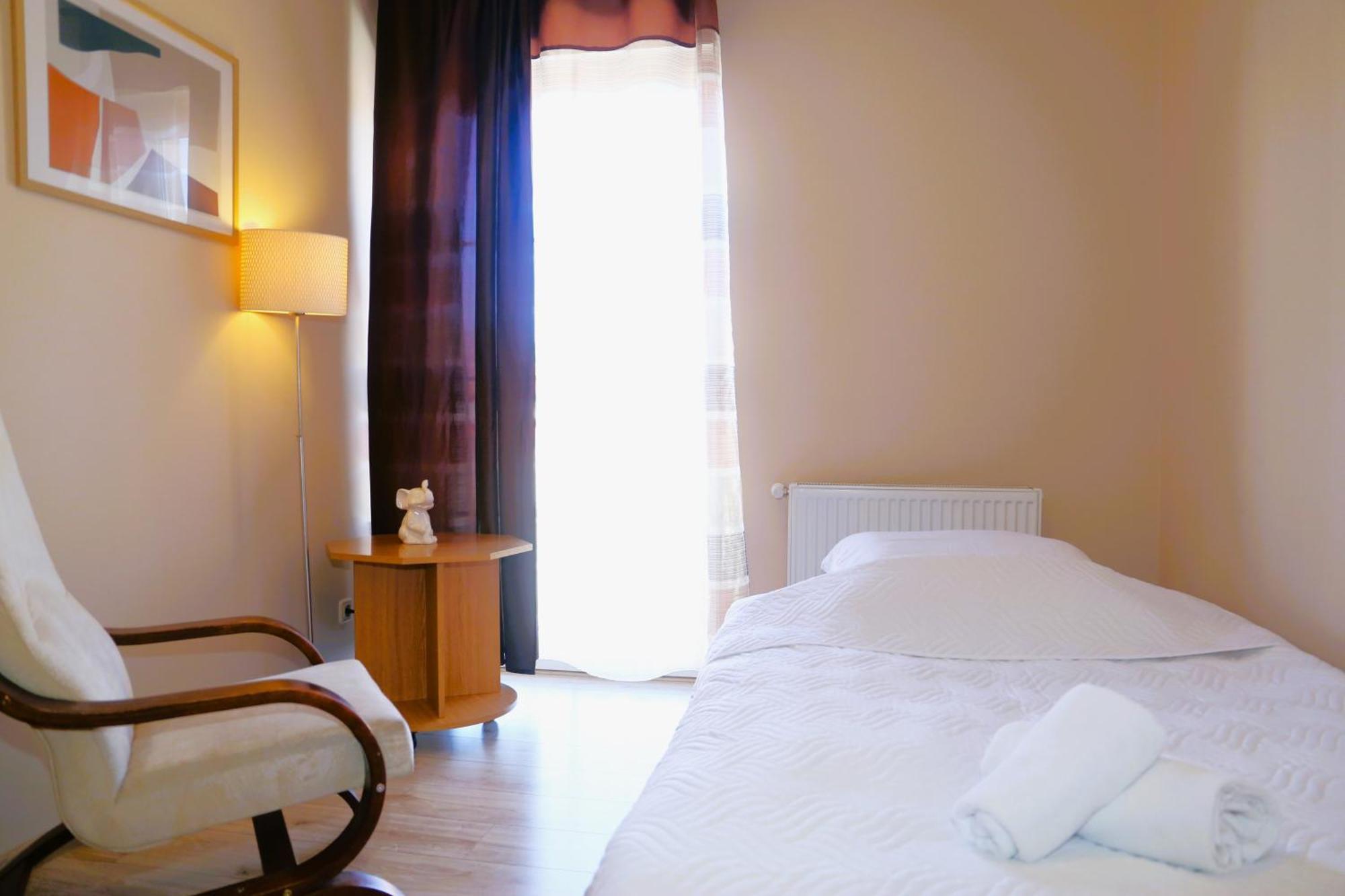 Apartament W Kamienicy Na Klodzkiej Duszniki Zdroj Luaran gambar